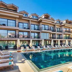 Casa Lumar Luxury Hotel